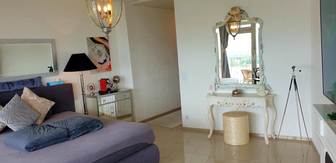 Suite-Xxi City View Hotelturm اوغسبورغ المظهر الخارجي الصورة