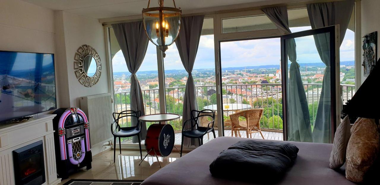 Suite-Xxi City View Hotelturm اوغسبورغ المظهر الخارجي الصورة